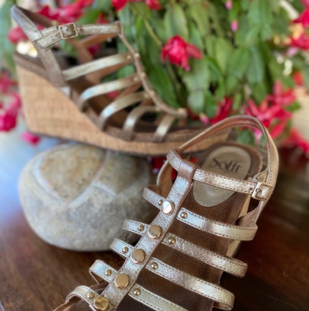 Born Metallic Wedge Sandals size 11